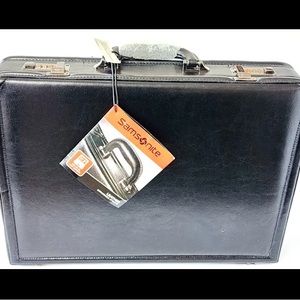 Samsonite Leather Expandable Computer Attachment Briefcase Black new